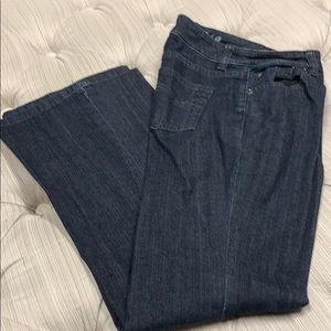 Jeans boot cut 2 short